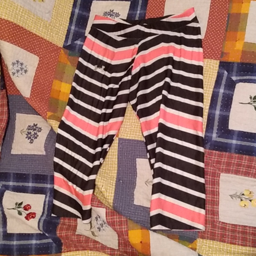 Stretchy summer pants